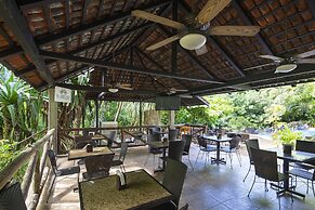 Pumilio Mountain & Ocean Hotel