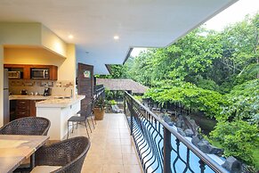 Pumilio Mountain & Ocean Hotel