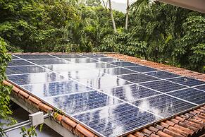 Pumilio Mountain & Ocean Hotel