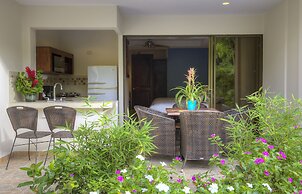 Pumilio Mountain & Ocean Hotel