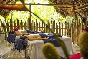 Pumilio Mountain & Ocean Hotel