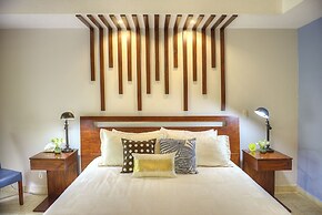 Pumilio Mountain & Ocean Hotel