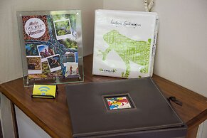 Pumilio Mountain & Ocean Hotel