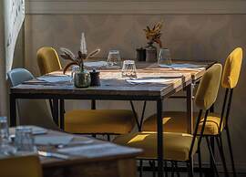 Hotel Kyriad Lyon Est - Bron Eurexpo Le Cottage