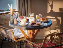 Hotel Kyriad Lyon Est - Bron Eurexpo Le Cottage