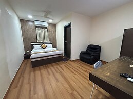 Hotel Sunshine Airport