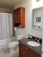 Crescent Suites Hotel