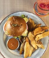 Ayres Hotel & Spa Mission Viejo – Lake Forest