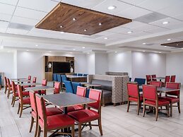 Holiday Inn Express Hotel & Suites Lodi by IHG
