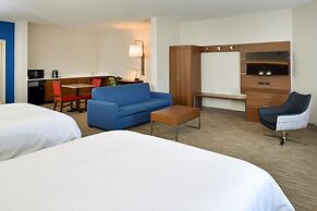 Holiday Inn Express Hotel & Suites Lodi by IHG