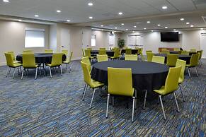 Holiday Inn Express Hotel & Suites Lodi by IHG