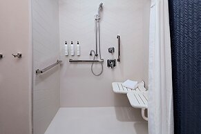 Fairfield Inn & Suites Hillsboro