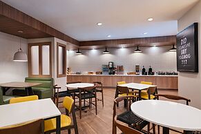 Fairfield Inn & Suites Hillsboro