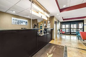 Sleep Inn & Suites Dyersburg I-155
