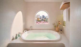 Silverland Ben Thanh