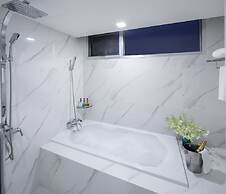 Adelphi Grande Sukhumvit