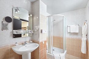 Grand Hotel OKA BUSINESS