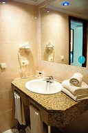 Moon Dreams Coral Beach