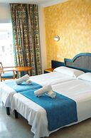 Moon Dreams Coral Beach