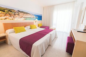 Moon Dreams Coral Beach