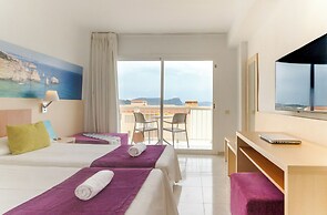 Moon Dreams Coral Beach