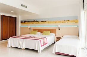 Bluesea Coral Beach