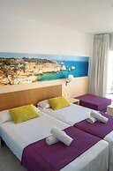 Moon Dreams Coral Beach