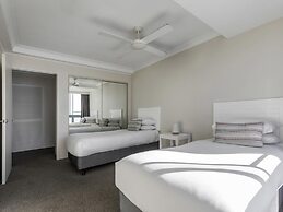 Mantra Crown Towers