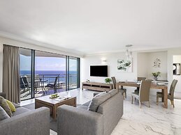 Mantra Crown Towers