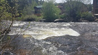 Brynwood on the River