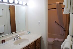 Brynwood on the River