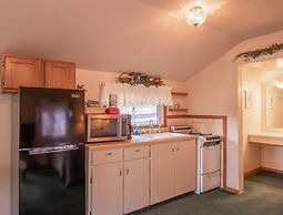 Brynwood on the River