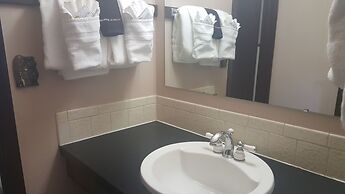 Brynwood on the River