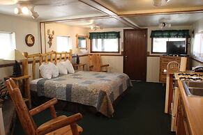 Brynwood on the River