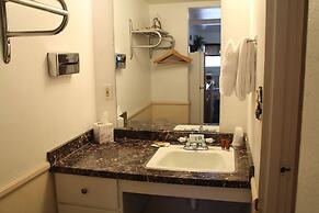 Brynwood on the River