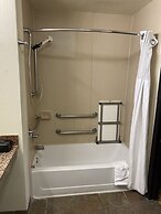 Days Inn by Wyndham Oklahoma City/Moore