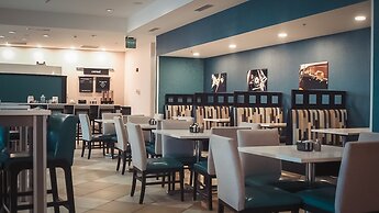 Holiday Inn Jackson NW - Airport Road by IHG