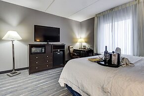 Hampton Inn & Suites by Hilton Brantford Conference Centre