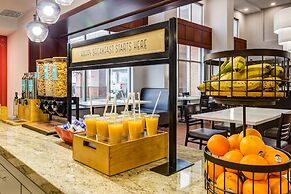 Hampton Inn & Suites by Hilton Brantford Conference Centre