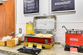 Hampton Inn & Suites by Hilton Brantford Conference Centre