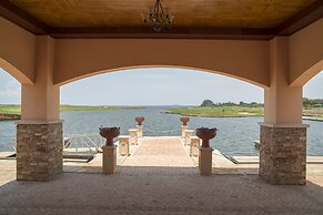 Lake Victoria Serena Golf Resort & Spa