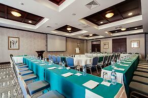 Lake Victoria Serena Golf Resort & Spa