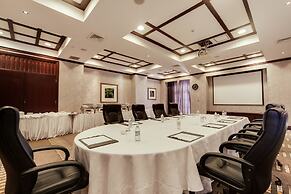 Lake Victoria Serena Golf Resort & Spa