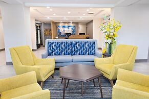 Holiday Inn Express & Suites Sacramento NE Cal Expo by IHG