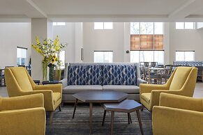 Holiday Inn Express & Suites Sacramento NE Cal Expo by IHG