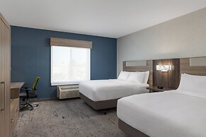 Holiday Inn Express & Suites Sacramento NE Cal Expo by IHG