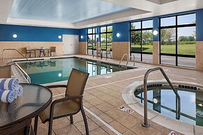 Hampton Inn Fairmont