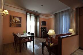 Suites Gran Via 44 Apartahotel