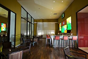 ibis Pune Viman Nagar Hotel