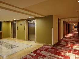 ibis Pune Viman Nagar Hotel